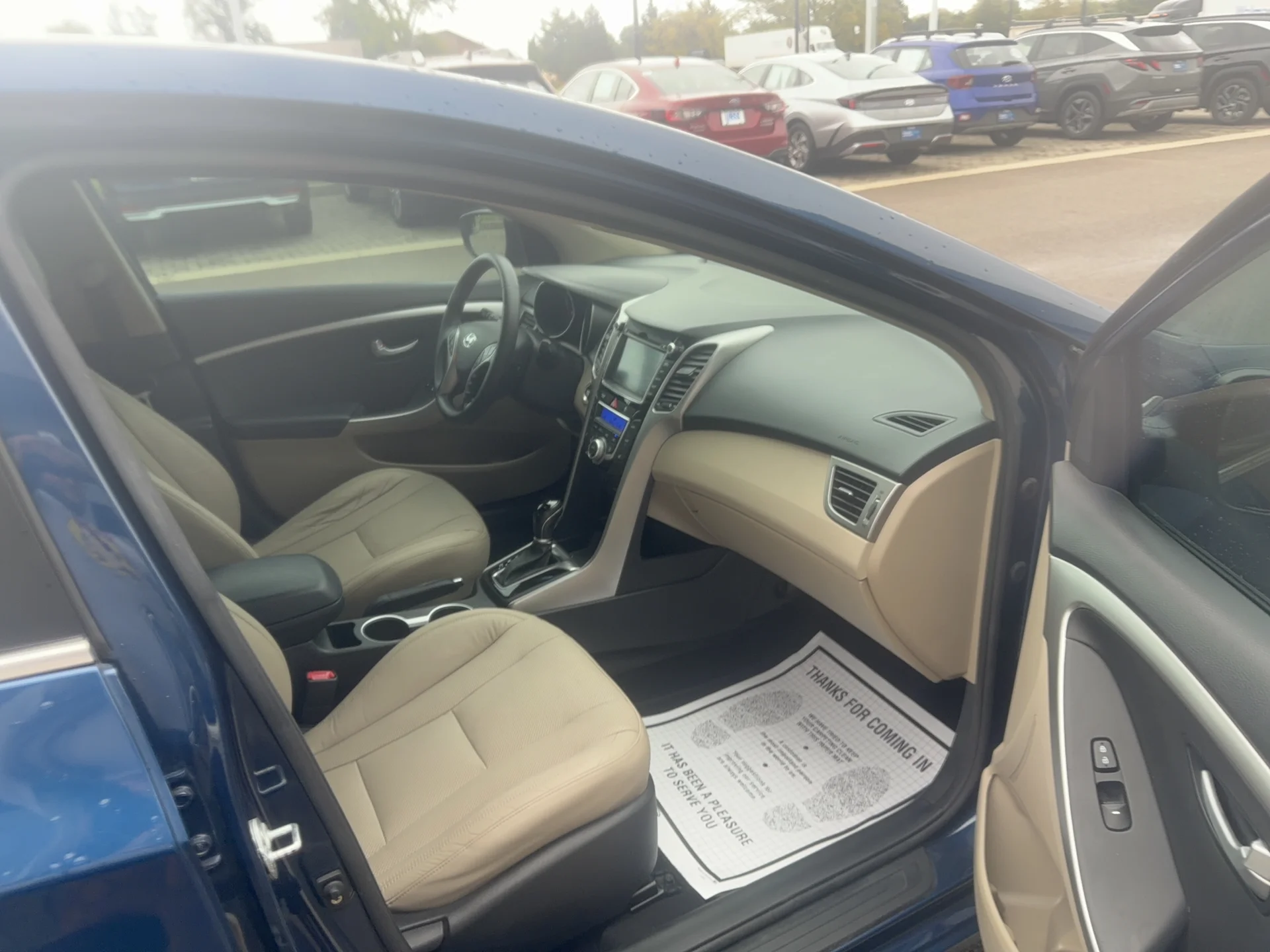Used 2014 Windy Sea Blue Hyundai Base image 11