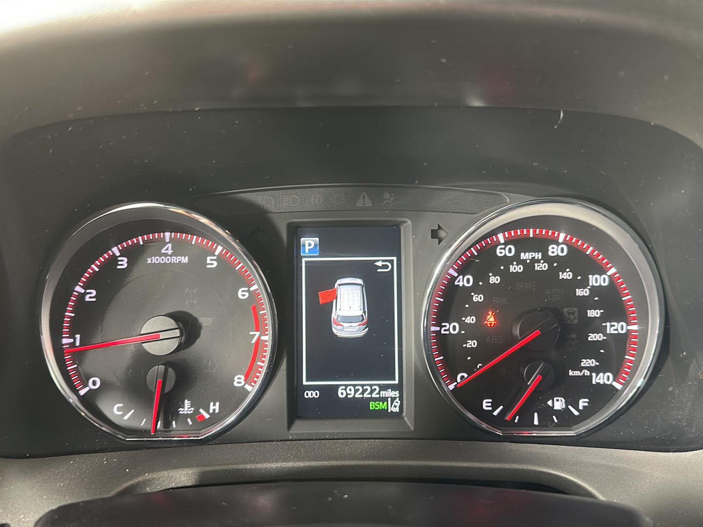 Used 2017 Galactic Aqua Mica Toyota SE image 10