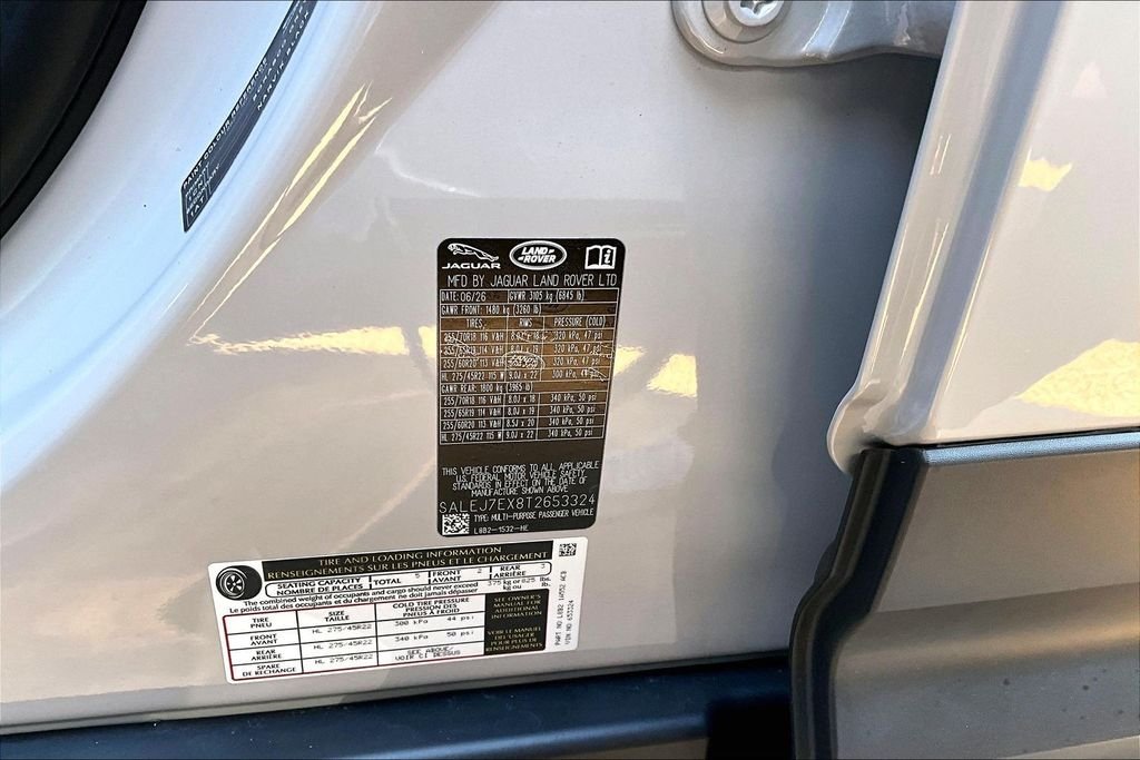 New 2026 Borasco Grey Metallic Land Rover S image 13