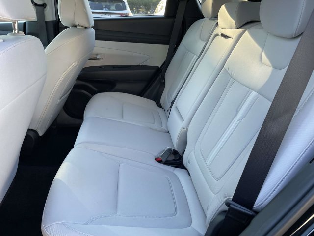 Certified Used 2025 Phantom Black Hyundai SEL image 11