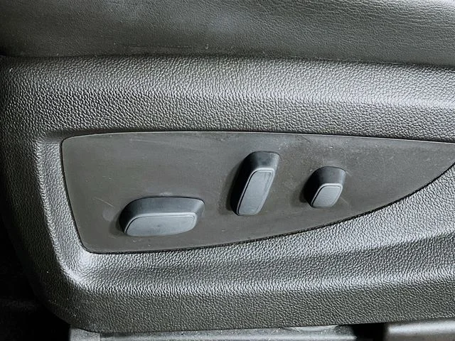 2019 GMC Yukon Denali - Photo 11