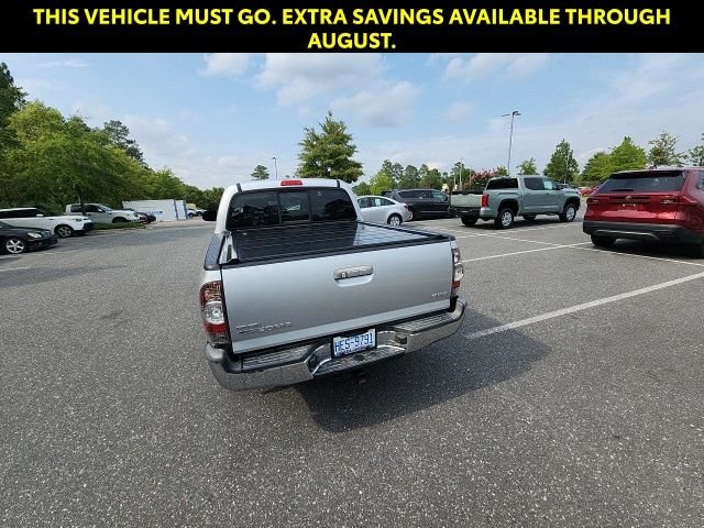 Used 2013 Silver Toyota Base image 12