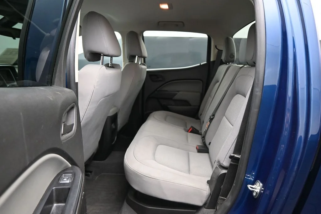 Used 2019 Blue Chevrolet Work Truck image 24