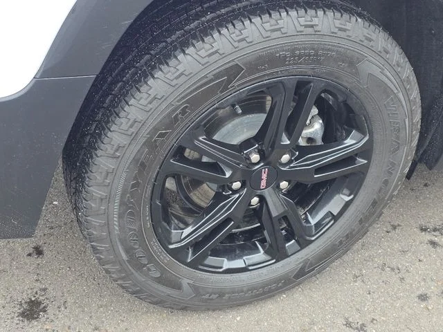 2023 GMC Terrain AT4 - Photo 19