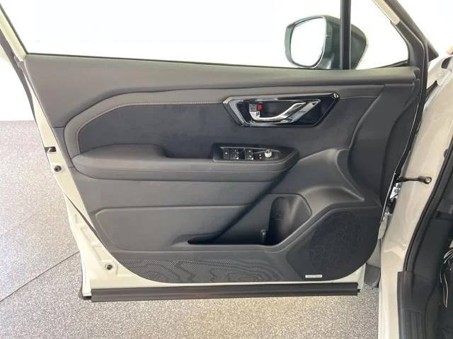 New 2026 CRYSTAL WHITE PEARL Subaru Sport Onyx Edition image 12
