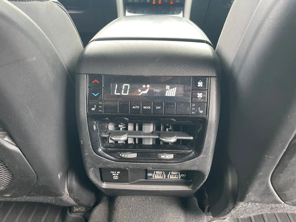 Certified Used 2022 Velvet Red Pearlcoat Jeep Overland image 34
