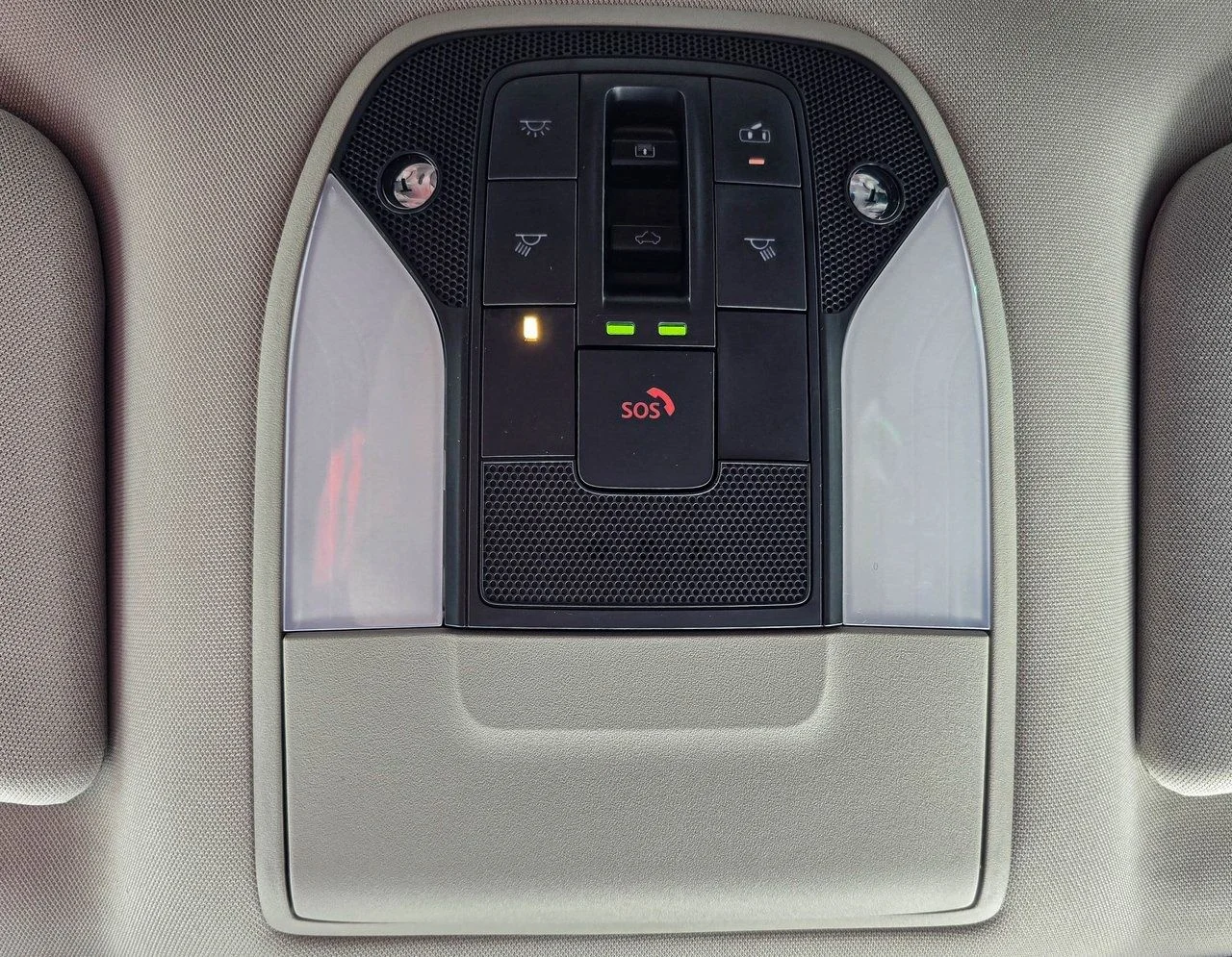 New 2026 RADIANT WHITE INFINITI Luxe AWD image 25
