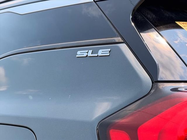Used 2021 Gray GMC SLE image 13