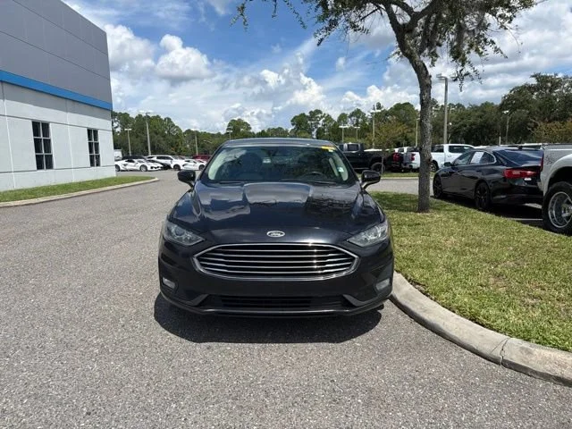 Used 2019 Black Ford SE image 2