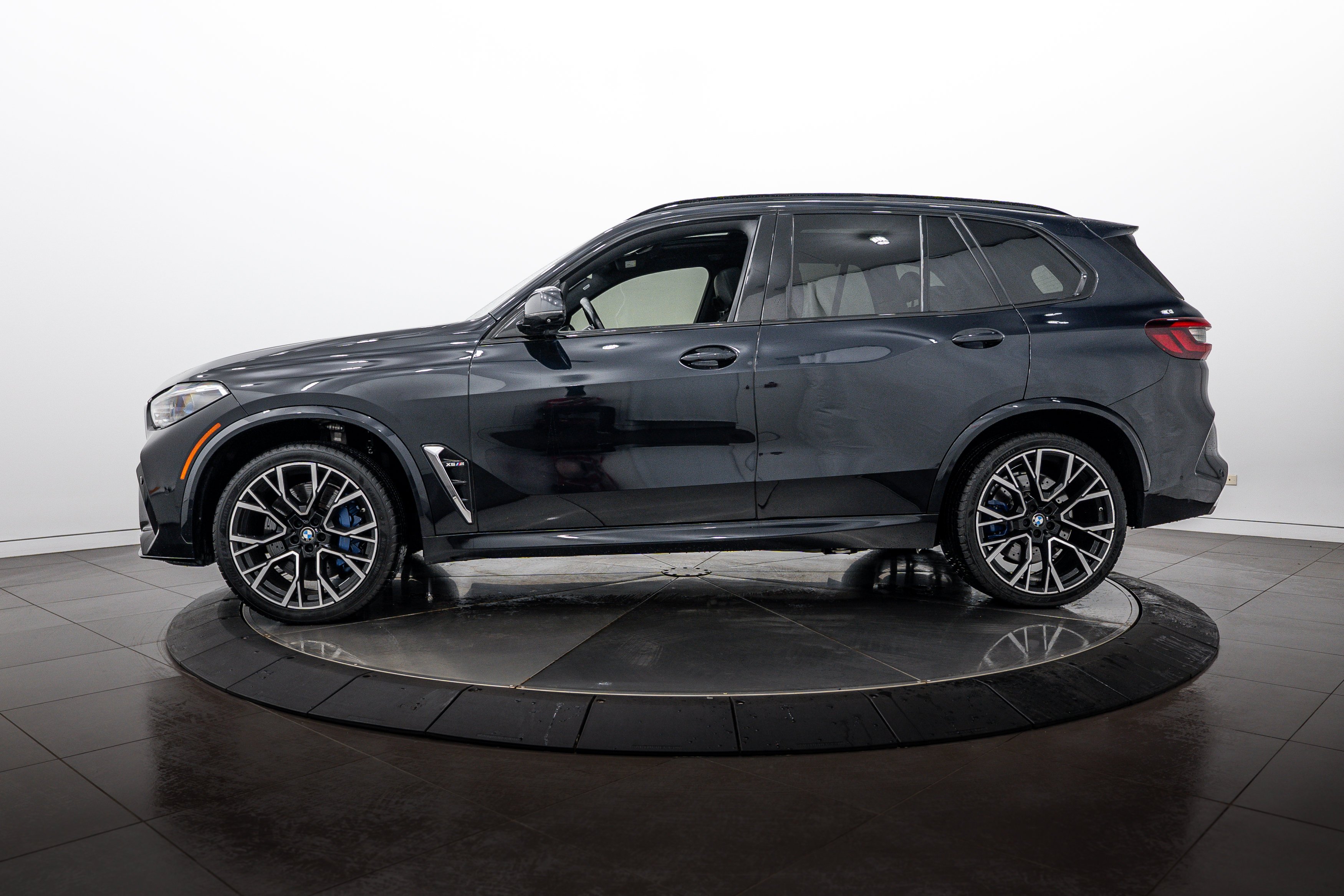 Used 2021 Carbon Black Metallic BMW  image 6
