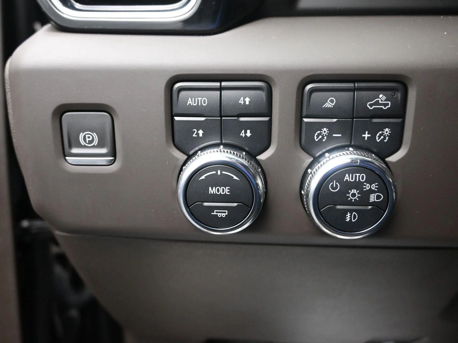 Used 2023 Onyx Black GMC Denali image 26