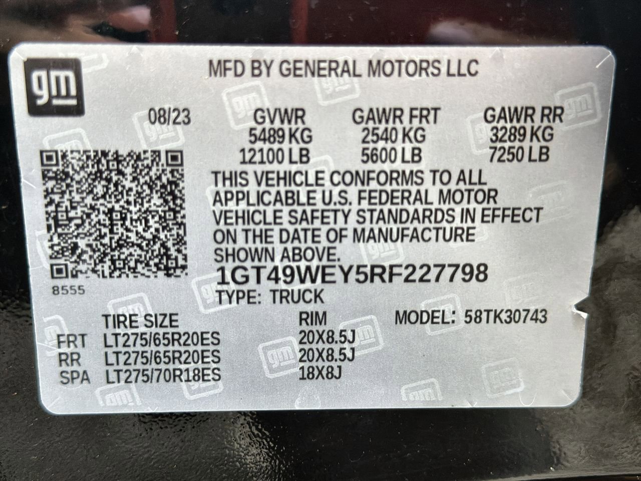 Used 2024 Onyx Black GMC Denali image 29