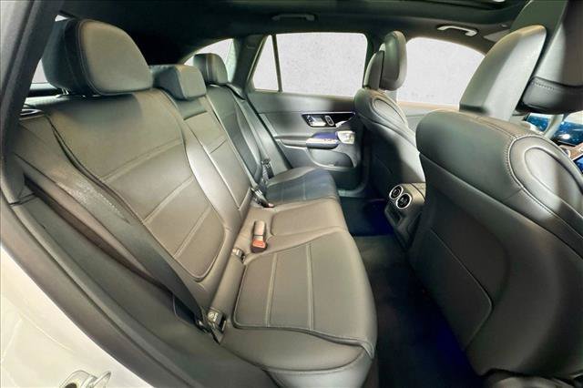 New 2026 Polar White Mercedes-Benz GLC 300 image 55