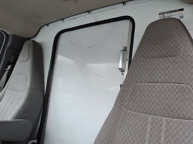 Used 2016 Summit White Chevrolet Work Van image 24