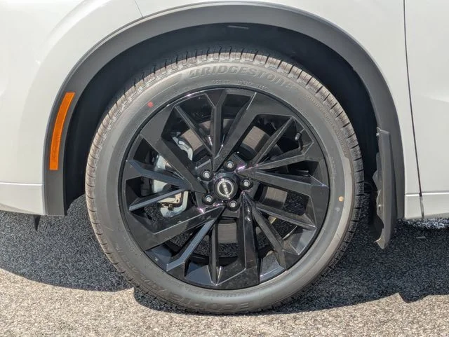 New 2026 White Nissan Platinum image 11