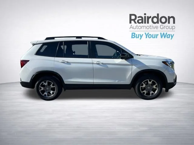 Used 2023 Platinum White Pearl Honda TrailSport image 8