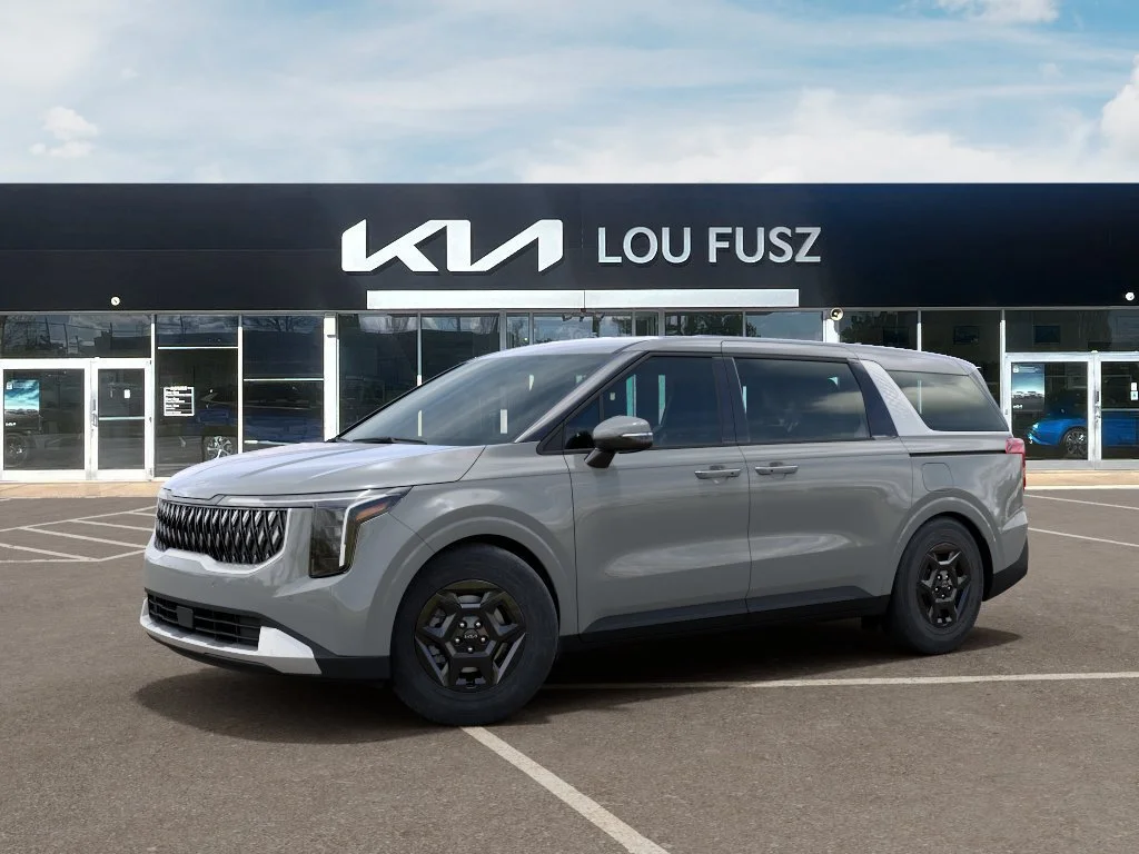 New 2027 Ceramic Silver Kia LXS image 3