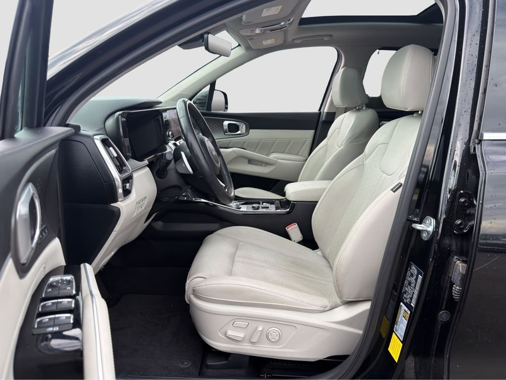 Used 2023 Black Kia SX Prestige image 9