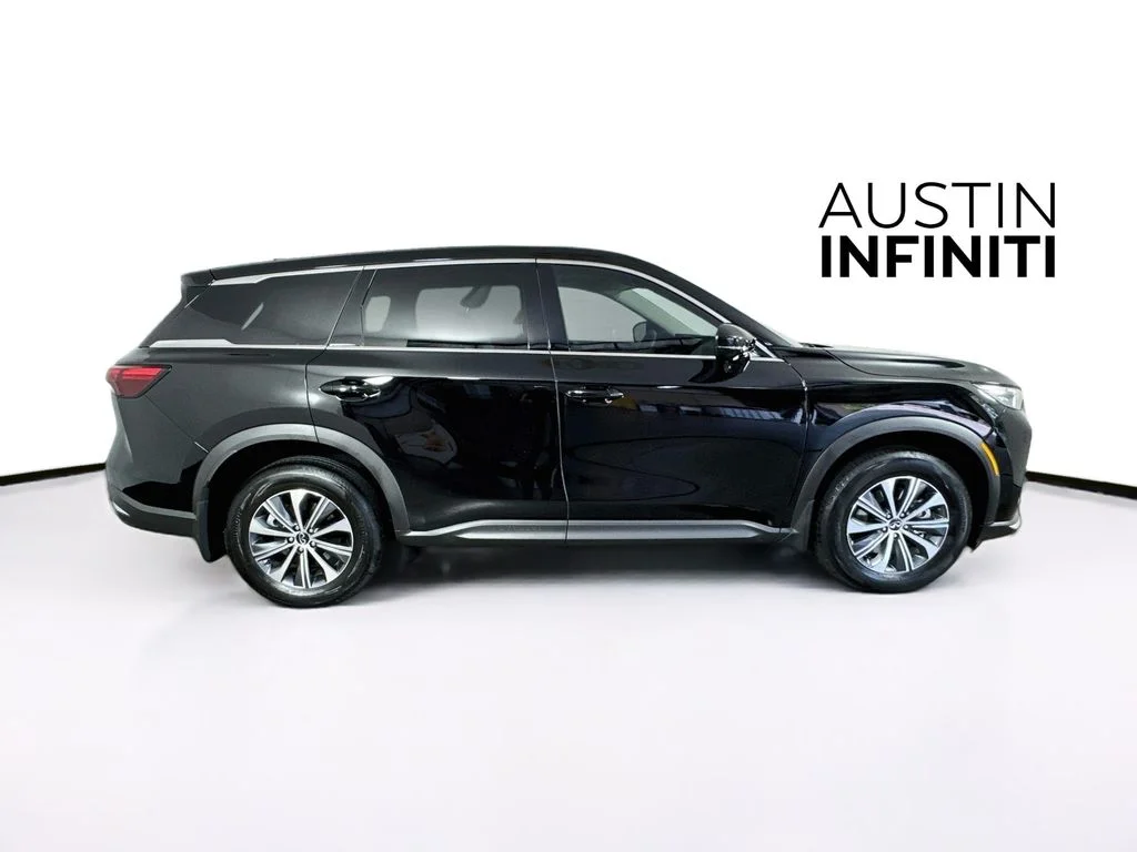 Certified Used 2026 Black INFINITI PURE image 11