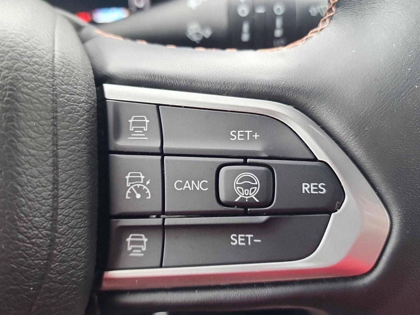 Used 2022 Redline Pearlcoat Jeep (RED) Edition image 17