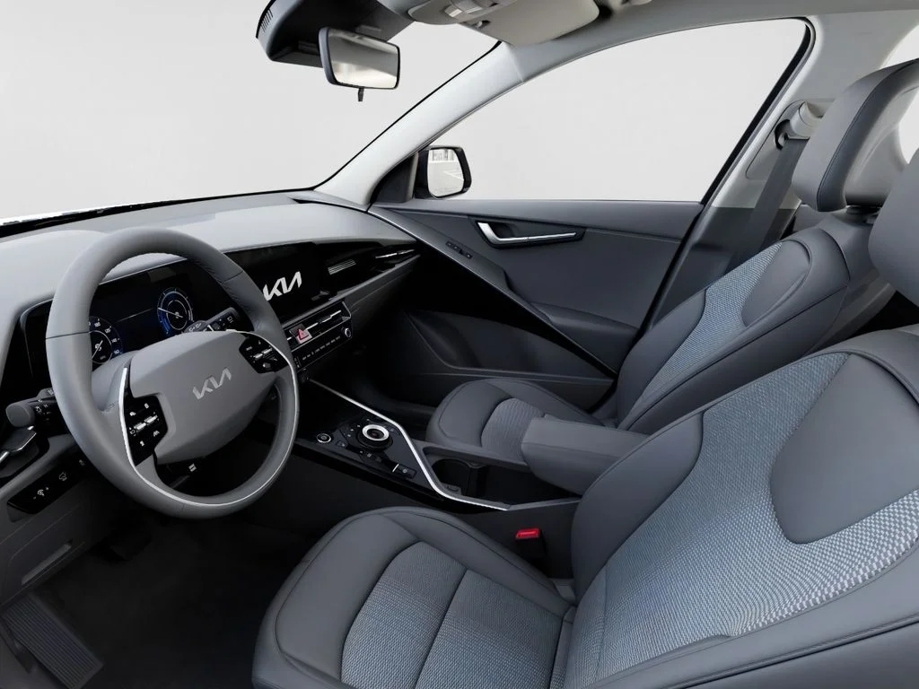 New 2026 Gray Kia Wind image 17
