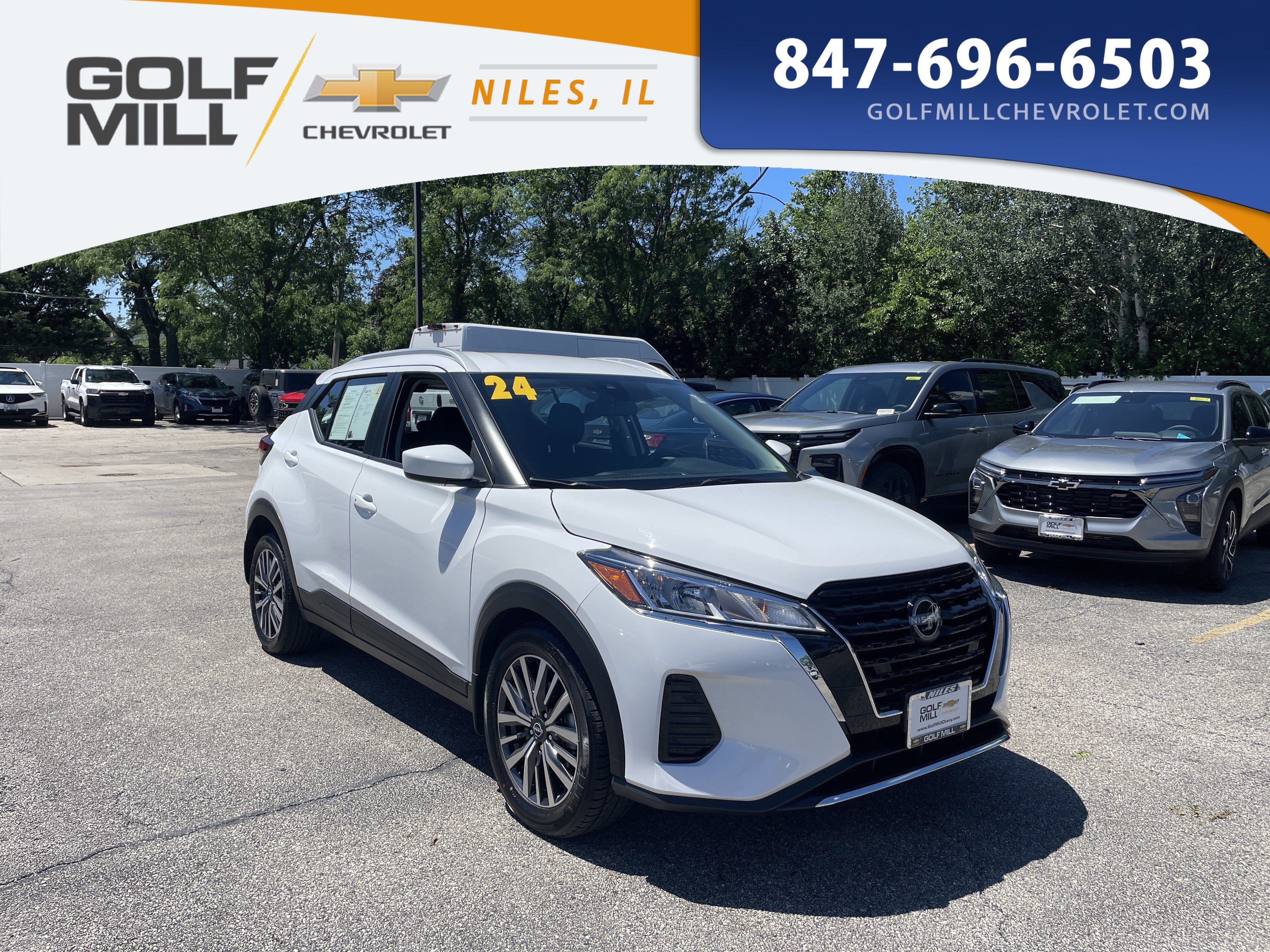 Used 2024 Fresh Powder Nissan SV image 3