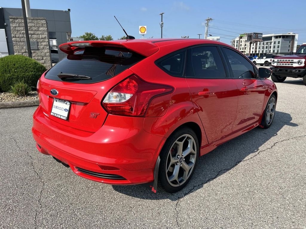 Used 2014 Race Red Ford ST image 4