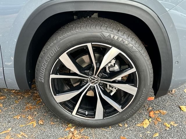 New 2026 Gray Volkswagen 2.0T SEL Premium R-Line image 12