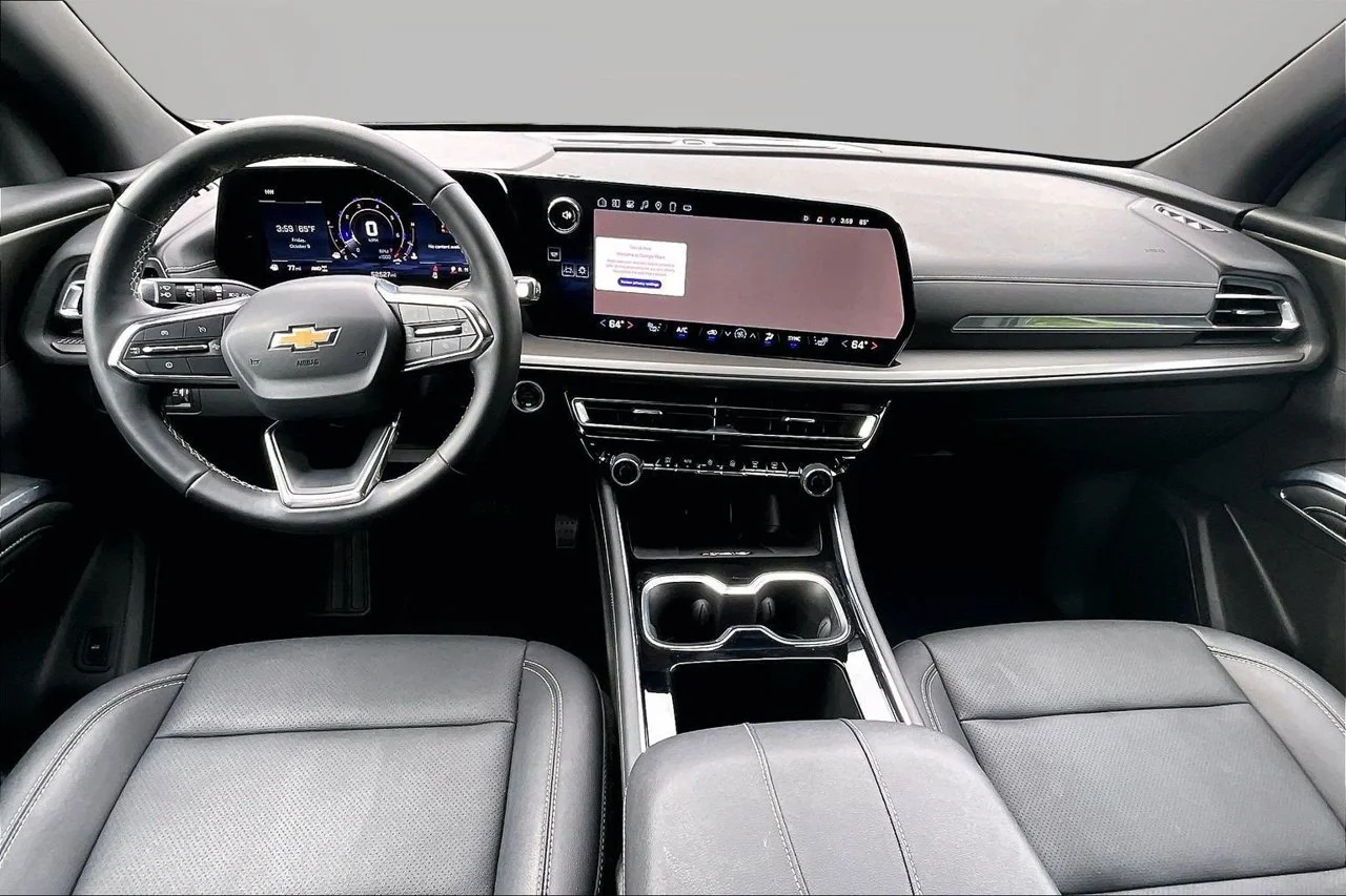 Used 2025 Black Chevrolet LT image 14