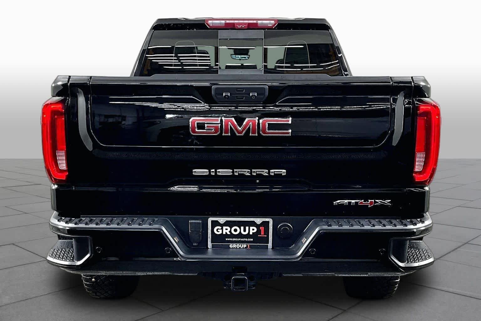 Used 2024 Onyx Black GMC AT4X image 5