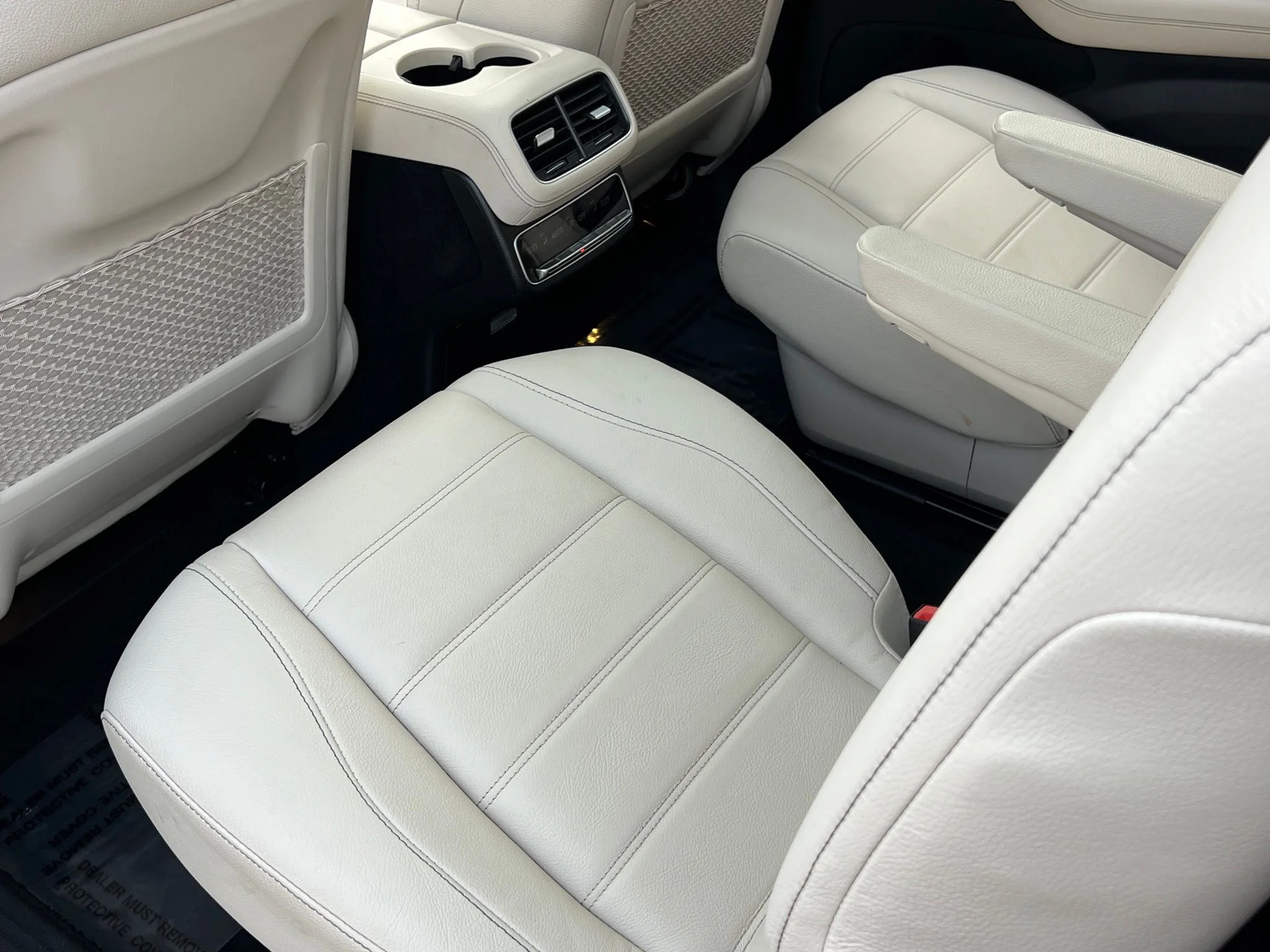 Used 2023 Gray Mercedes-Benz GLS 580 image 21