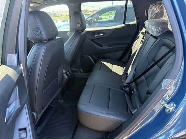 2026 Chevrolet Equinox LT - Photo 10