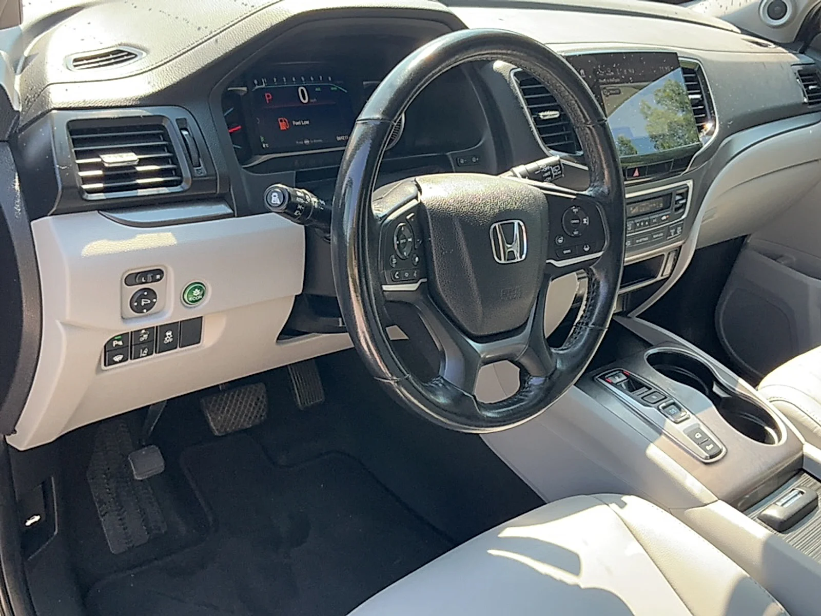 Used 2021 Crystal Black Pearl Honda AWD Black Edition image 9