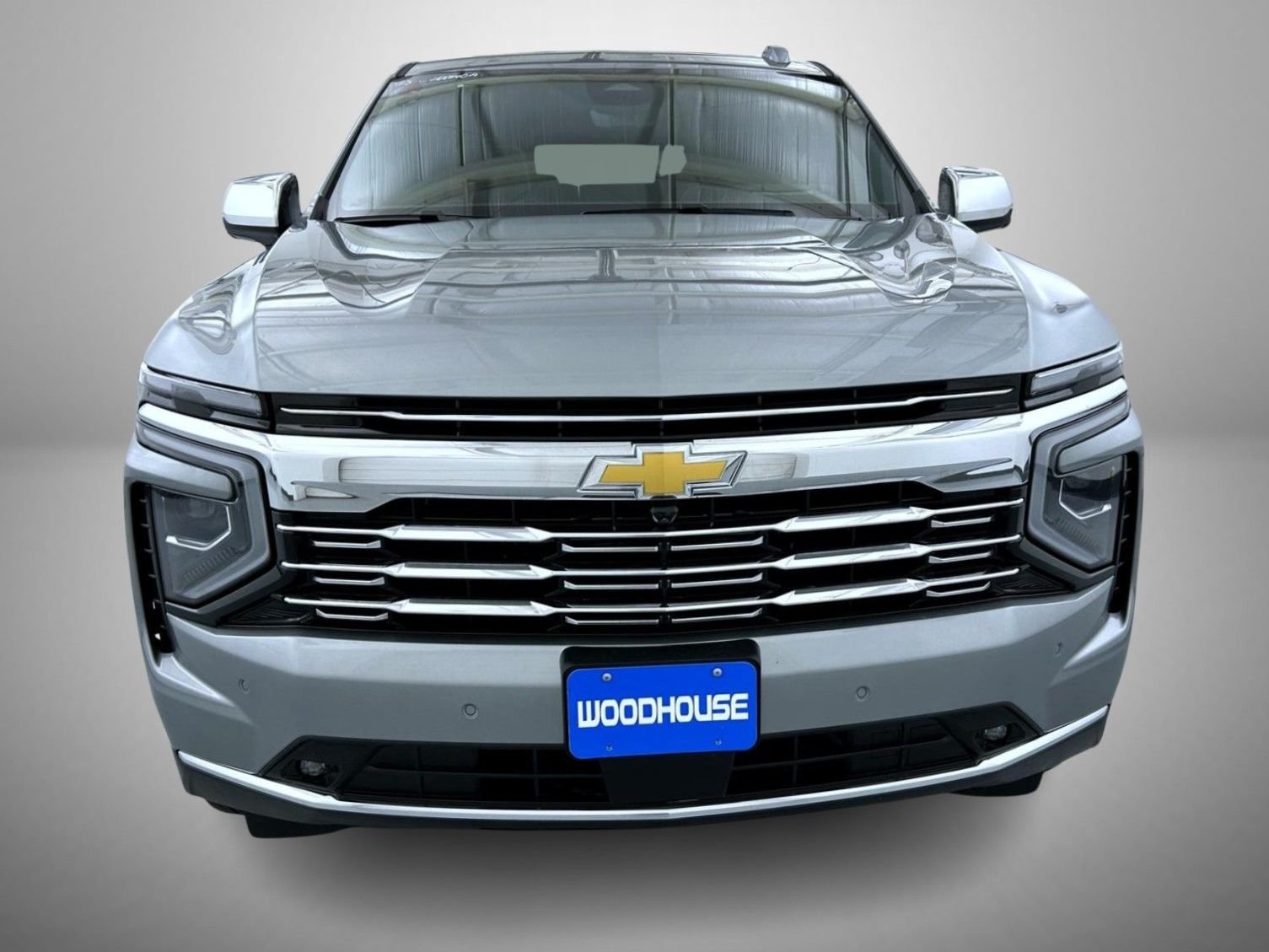 Used 2025 Gray Chevrolet Premier image 2