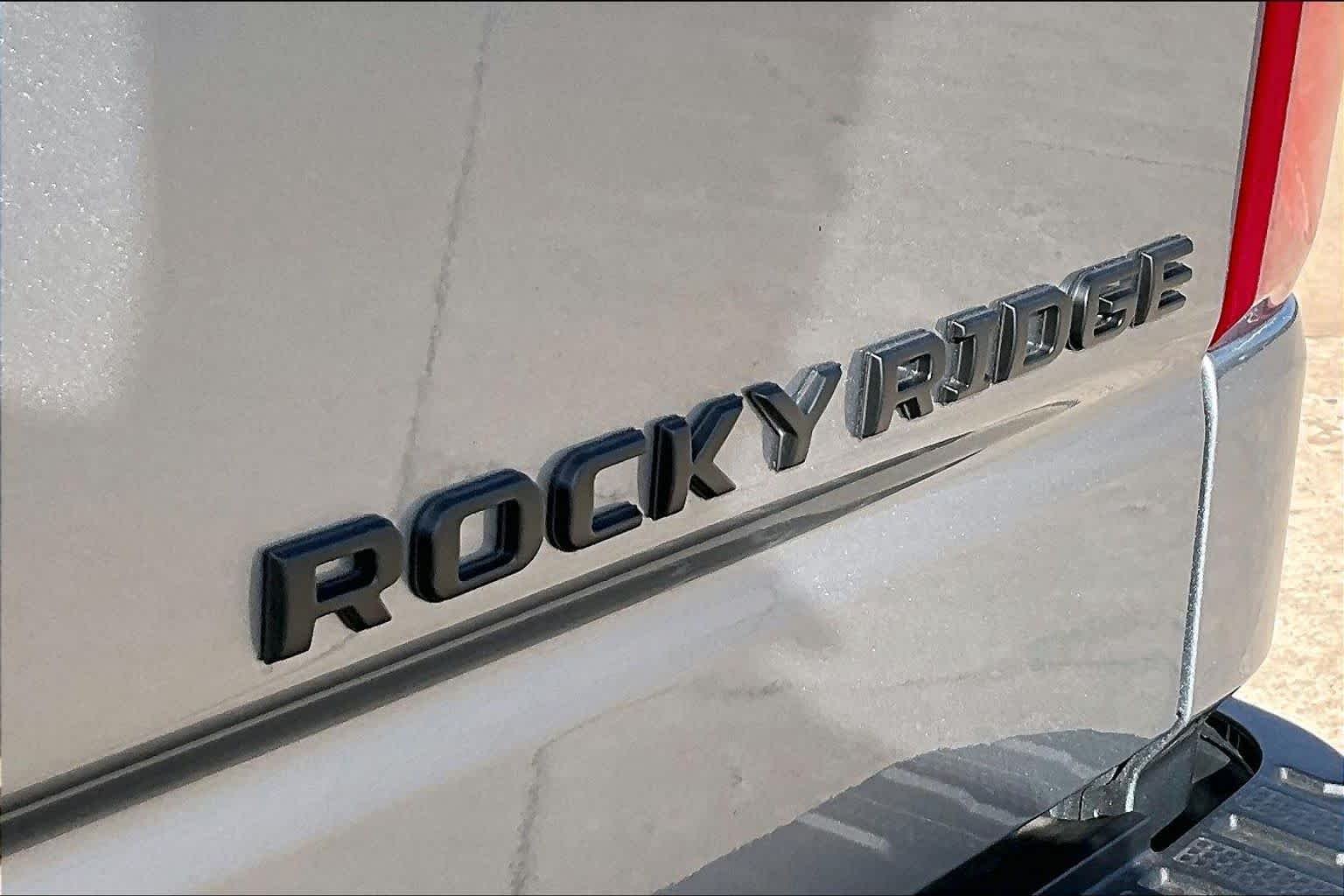 2026 Chevrolet Silverado 1500 RST - Photo 17