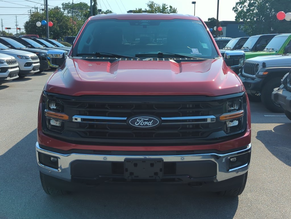 Used 2024 Red Ford XLT image 9