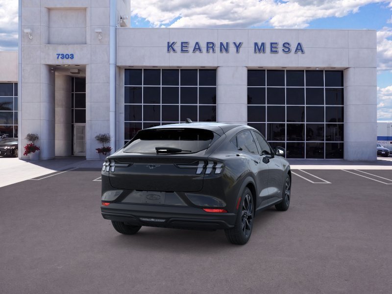 New 2026 Black Ford Select image 8