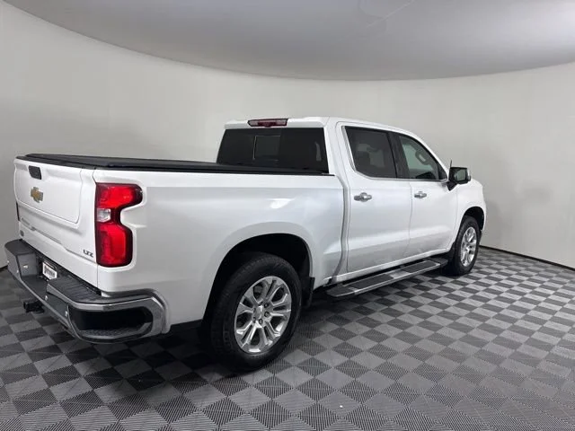 Used 2024 Iridescent Pearl Tricoat Chevrolet LTZ image 2