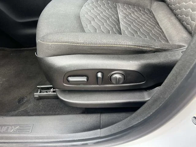 2019 Chevrolet Equinox LT - Photo 29