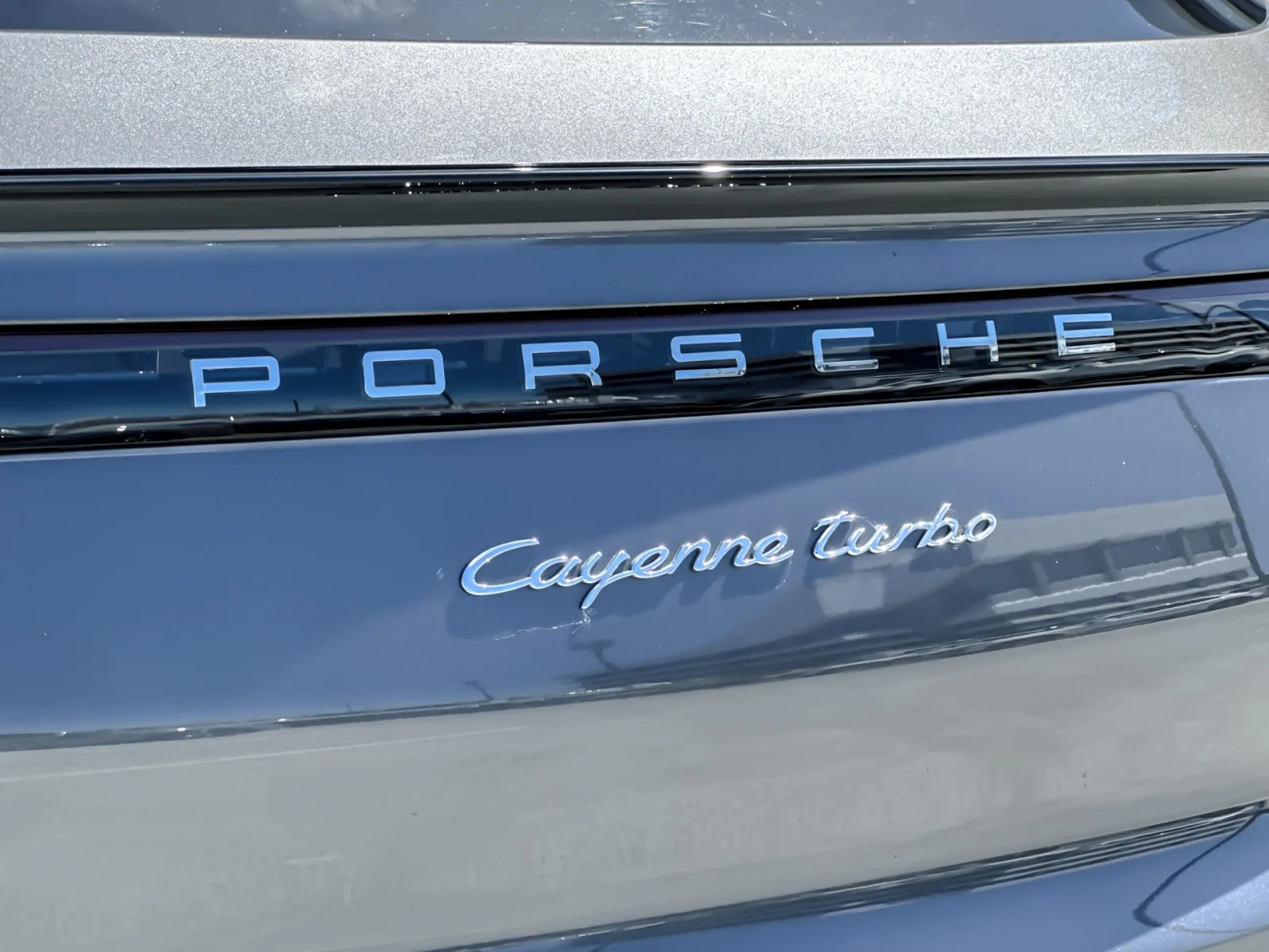 Used 2022 QUARTZITE GREY Porsche Turbo Coupe image 27
