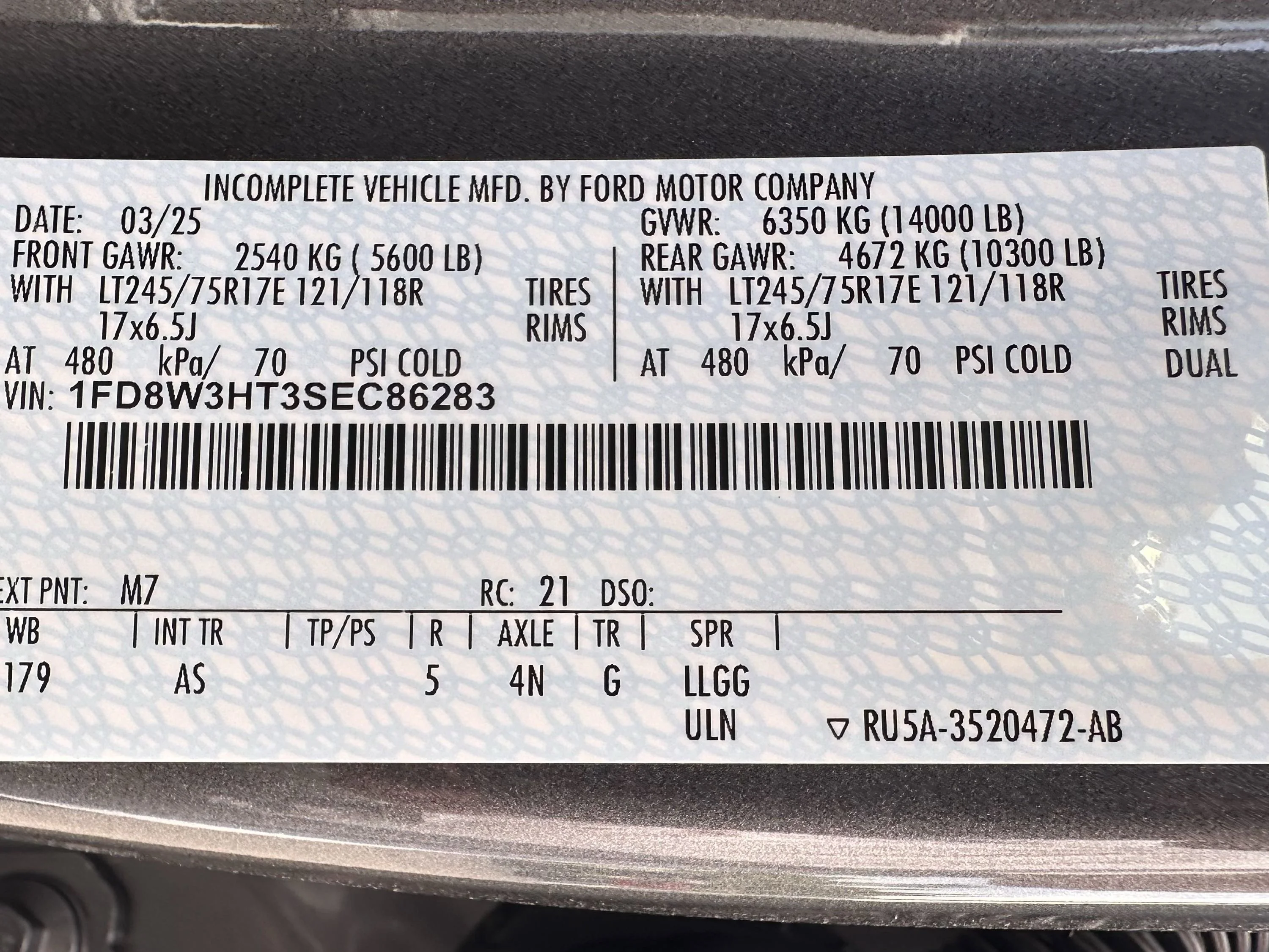 2025 Ford F-350 Super Duty Chassis Cab XL - Photo 27