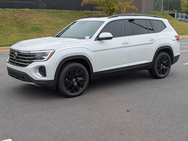 2026 Volkswagen Atlas SE w/Tech - Photo 8