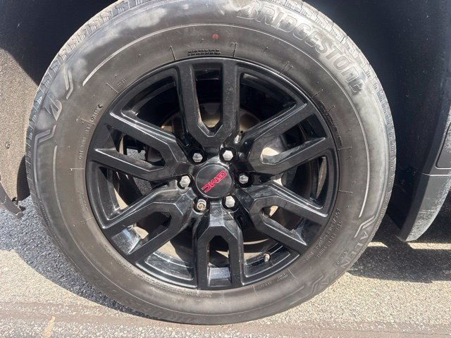 Used 2020 Blue GMC Elevation image 4