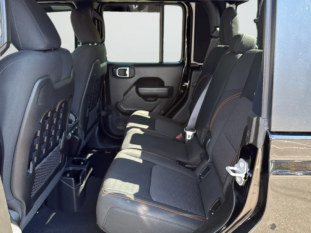 2022 Jeep Gladiator Mojave - Photo 22