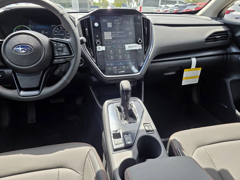 New 2026 CITRON YELLOW PEARL Subaru Limited Hybrid image 14