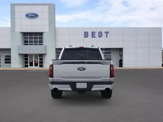 New 2026 Iconic Silver Metallic Ford XLT image 5
