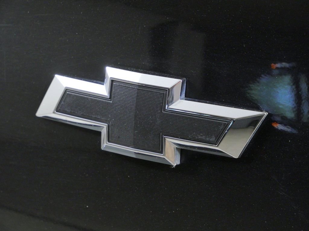 Used 2016 Black Chevrolet Base image 12