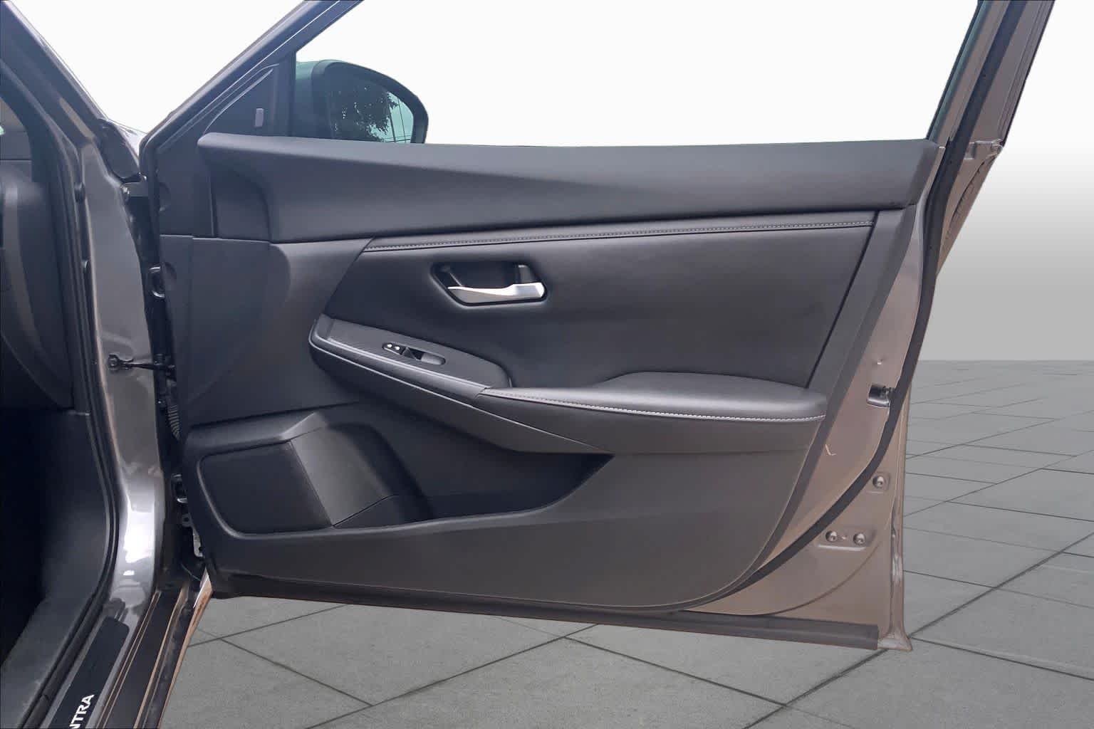 Used 2022 Gun Metallic Nissan SV image 22