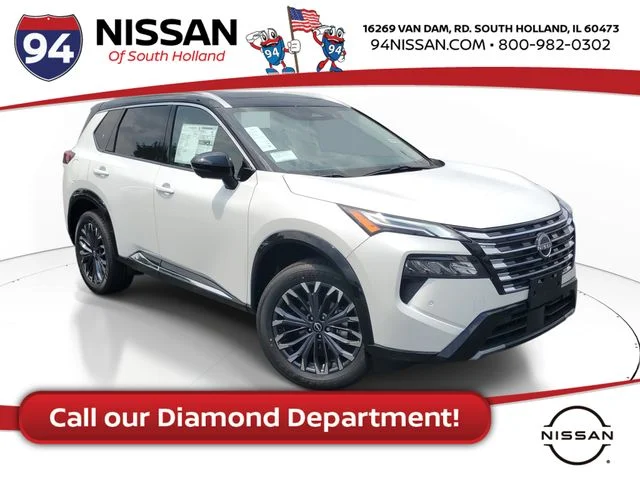 New 2026 Everest White Pearl TriCoat / Super Black Two-tone Nissan Platinum image 1