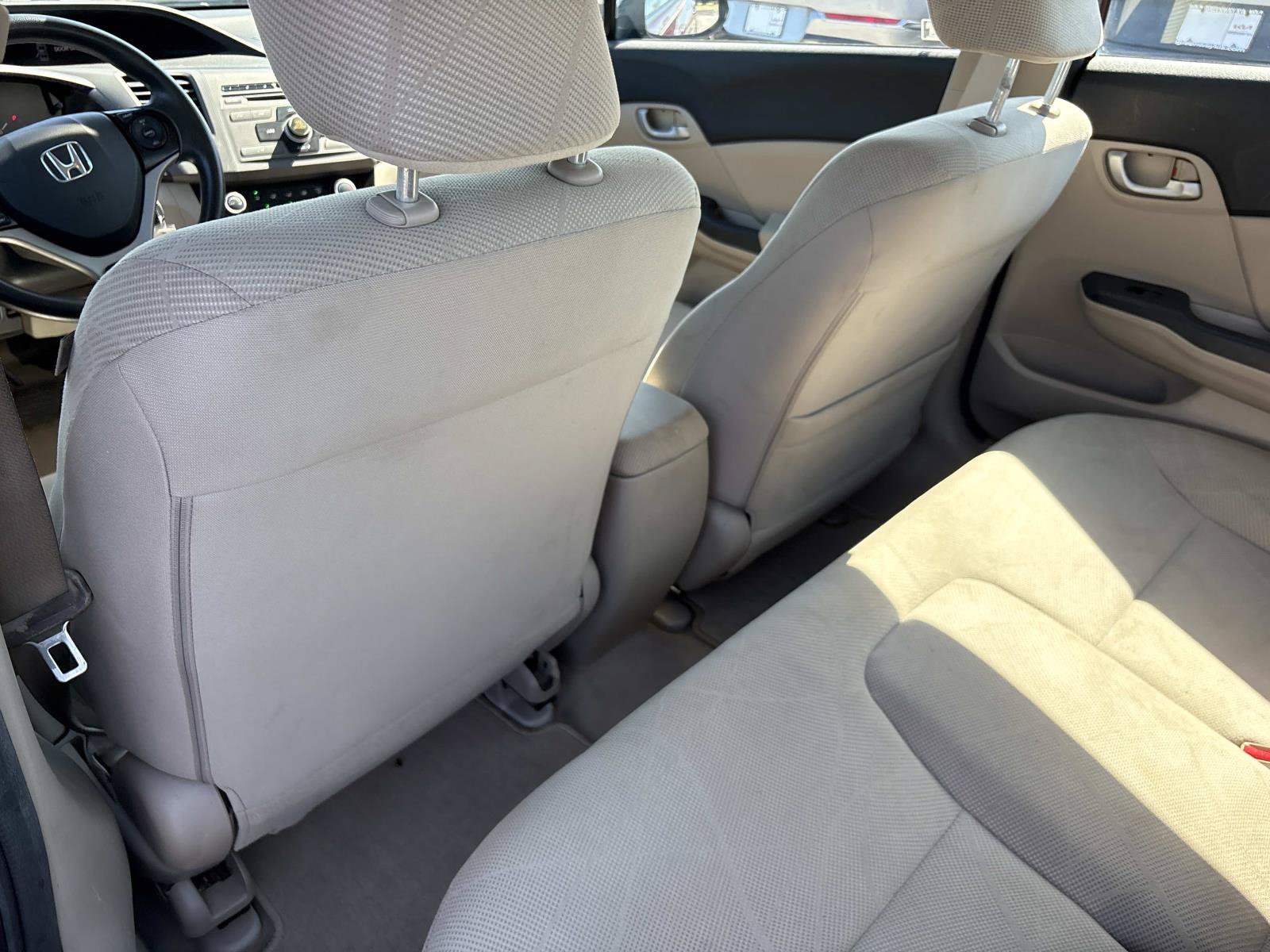 Used 2012  Honda LX image 15